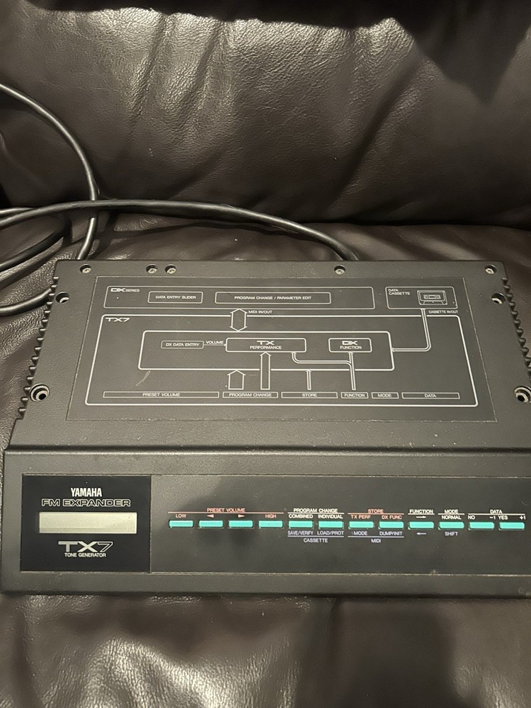 Yamaha TX7 FM Expander Tone Generator Module Tabletop Synthesizer