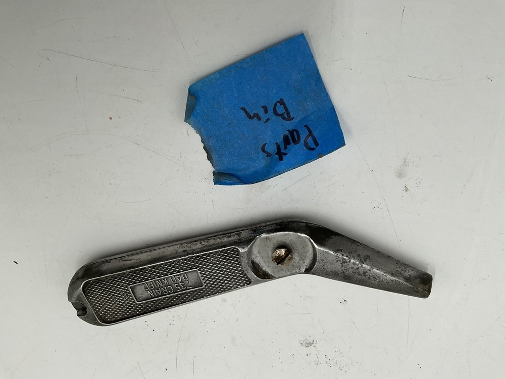 Vintage 735 Crain Utility Pad Knife
