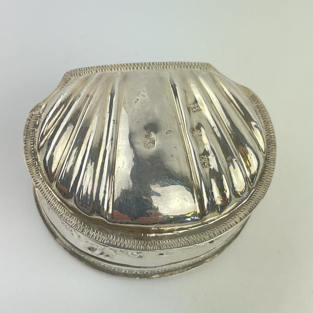 Antique Dutch Solid Silver Embossed Trinket Box 6cm x 5cm Shell Shaped