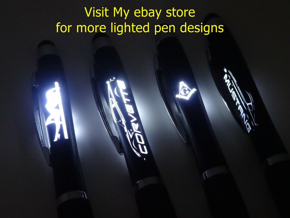 Lighted cat scratching ink pen