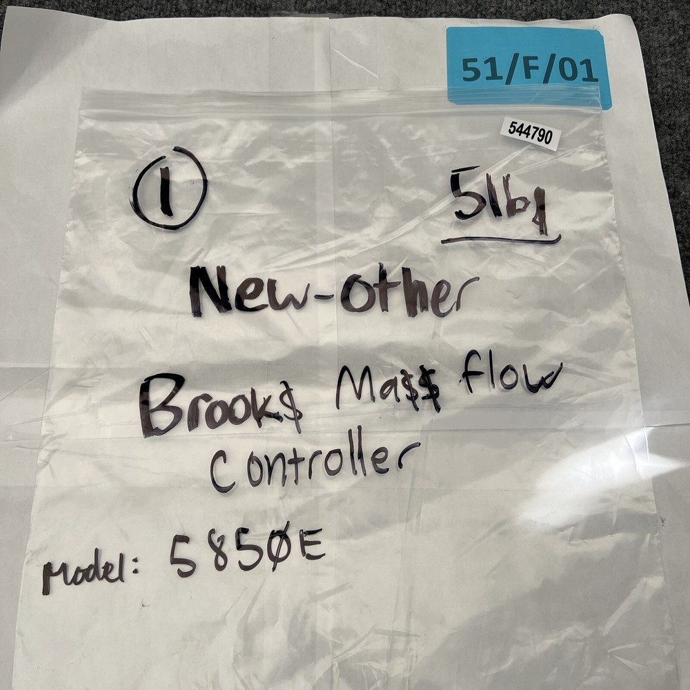 Brooks 5850E Instrument Mass Flow Controller N2 Nitrogen New