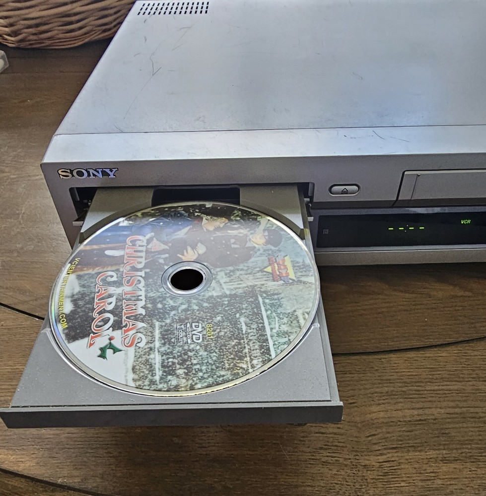 SONY SLV-D100 DVD/VCR Combo playerTested - No Remote