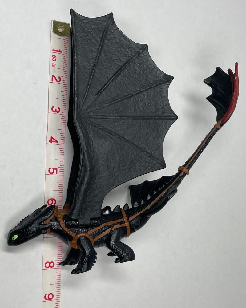 How To Train Your Dragon - Toothless Figure 8" Tall - 2013