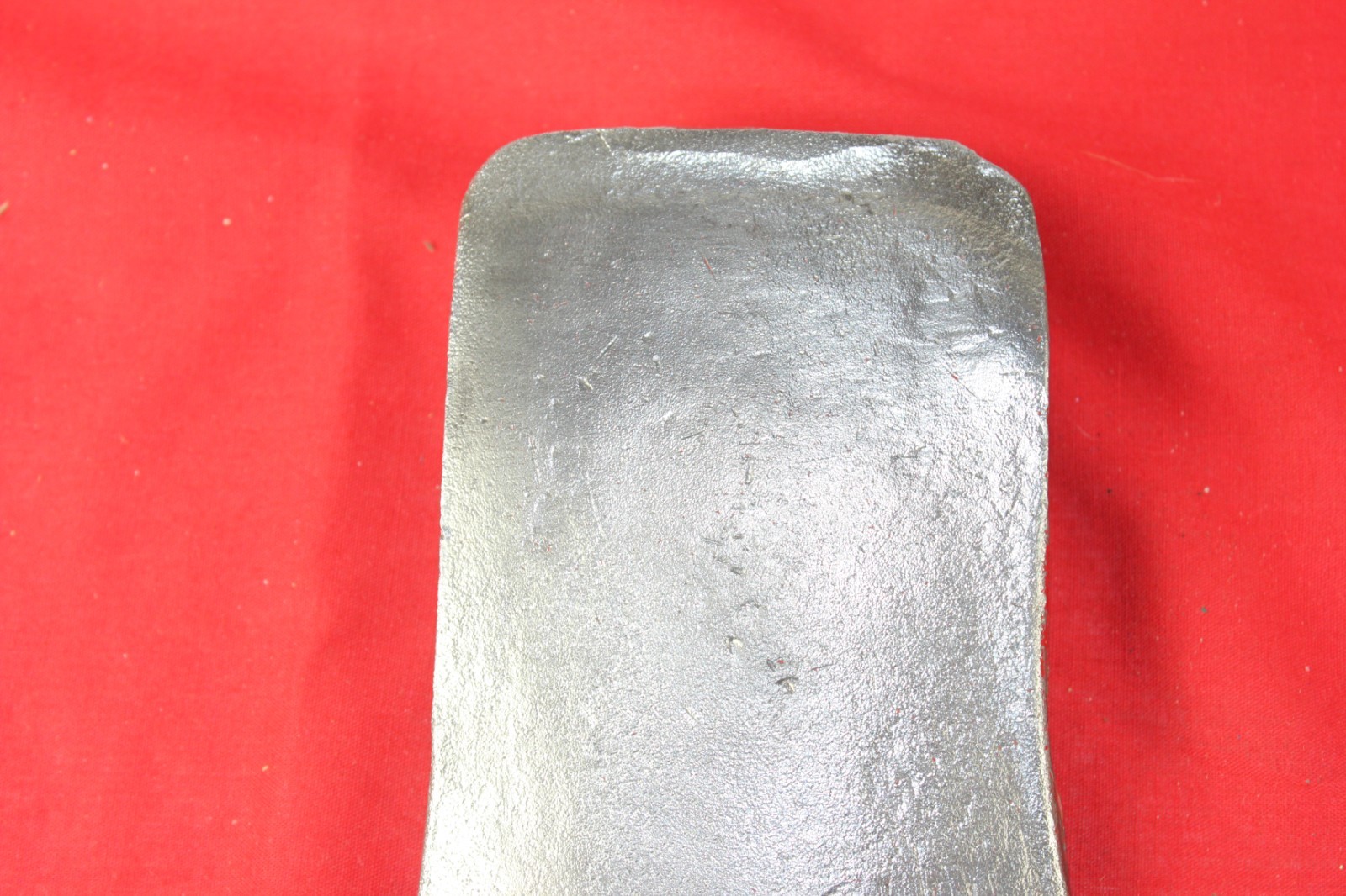 Vintage Axe Head 4 lb Single Bit Unbranded 3 lb 14 .5 oz