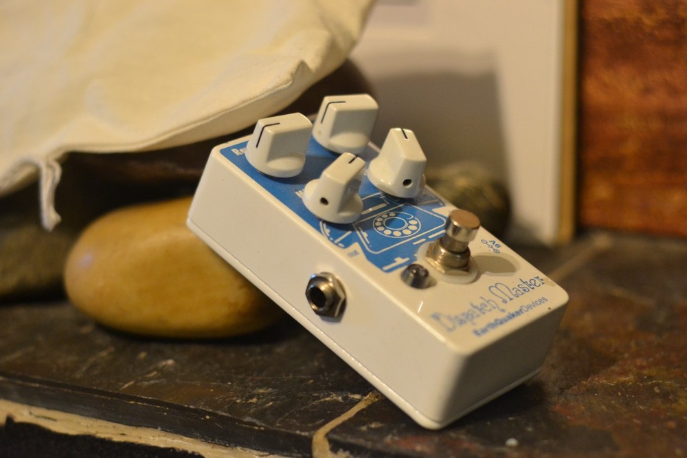 EarthQuaker Devices Dispatch Master Digital Delay and Reverb Effects Pedal