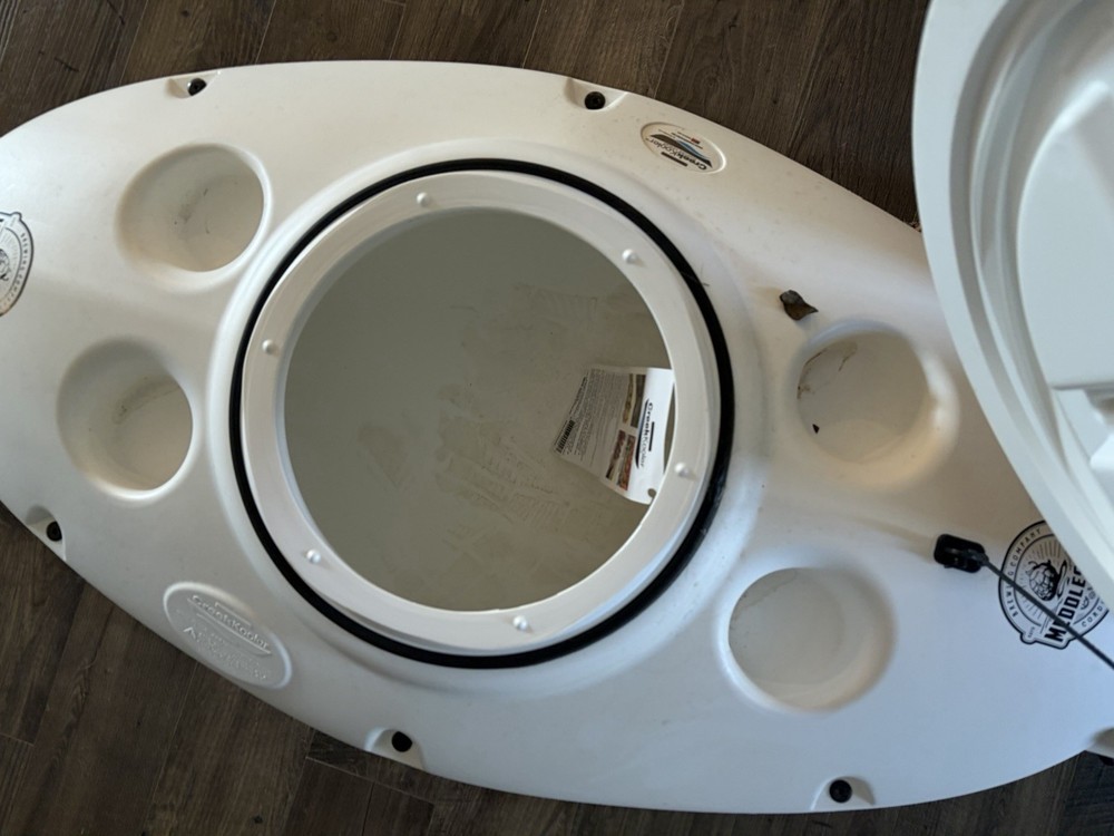 Meddlesome Floating Cooler With Handles And Cup Holders