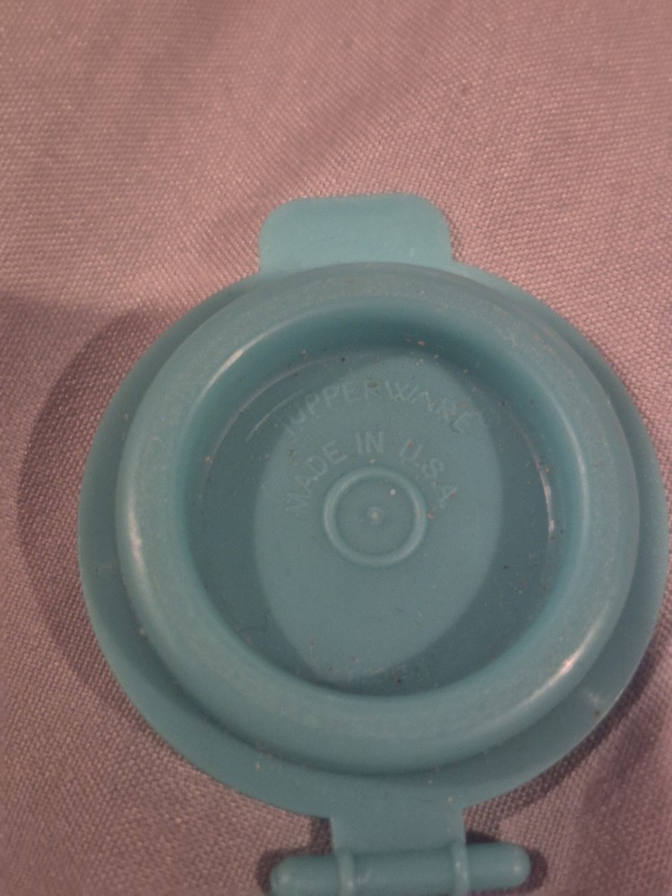 Tupperware Teal Blue Replacement Cap