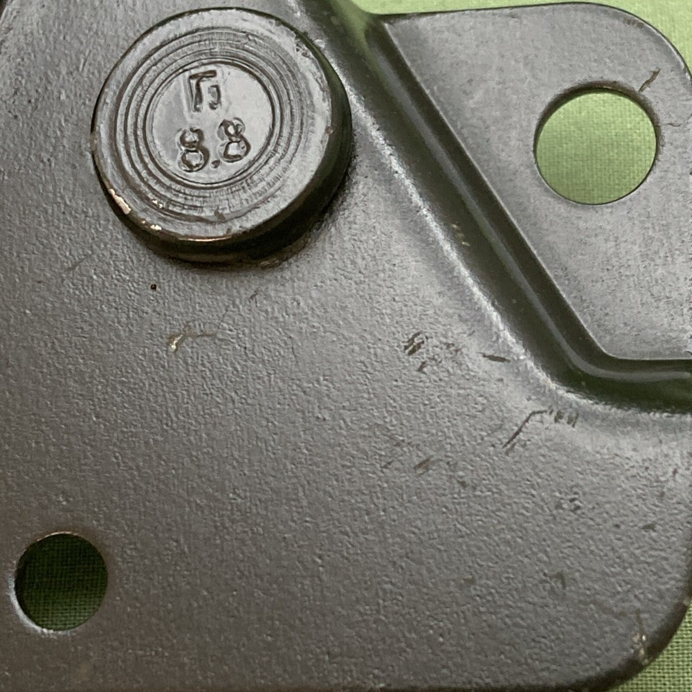 NEW GENUINE MOPAR 68019023AA Sensor Bracket, Left