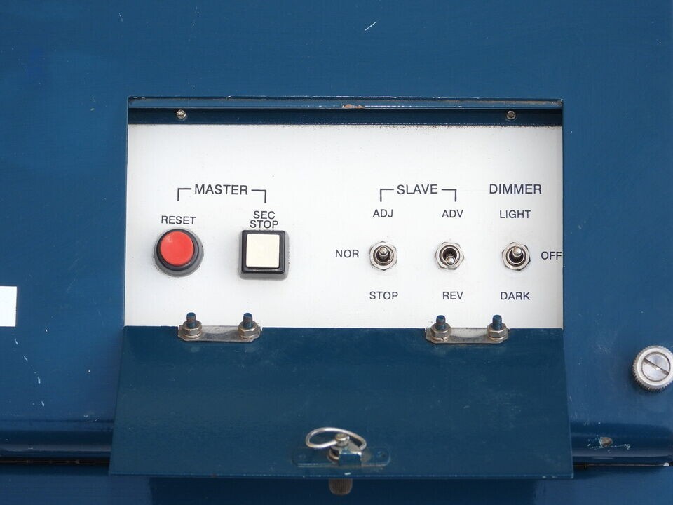 SWC CORP. SSC-MQI KAPPA SHIPS MARINE NAVIGATION MASTER SLAVE CONTROLLER CLOCK