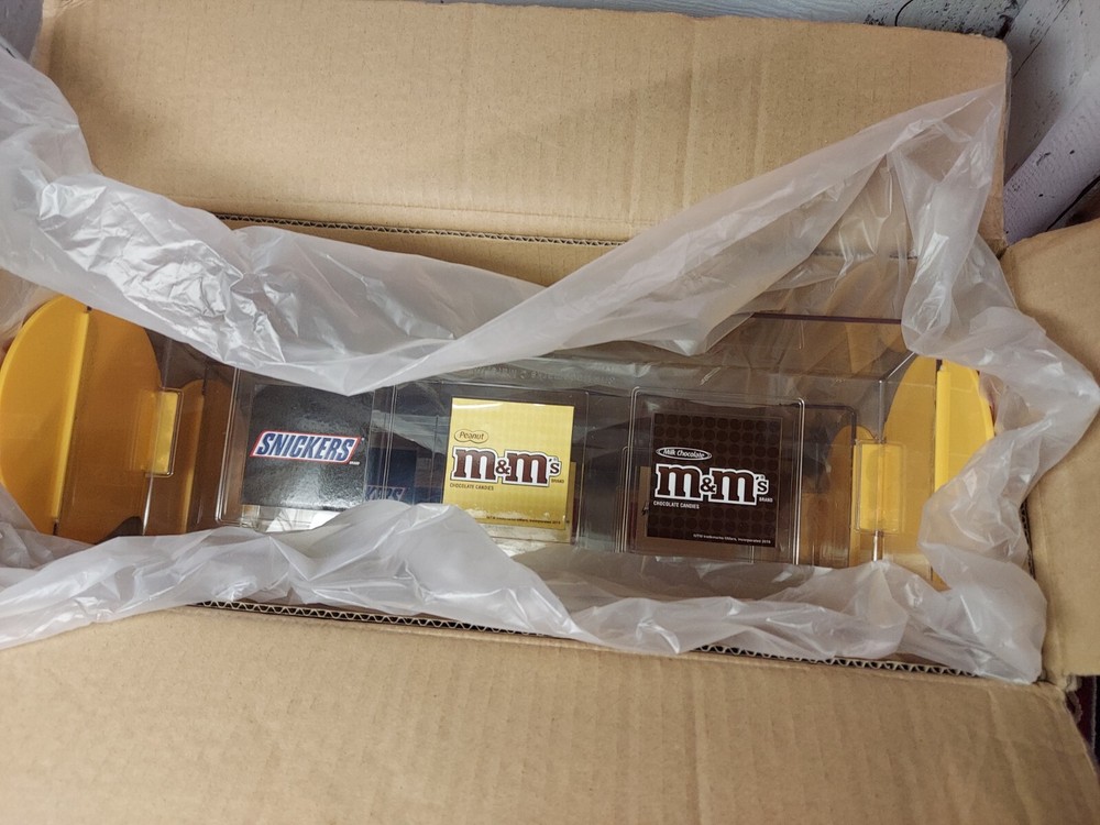 Vintage 3 Tiered Plastic Mars Candy Display NOS