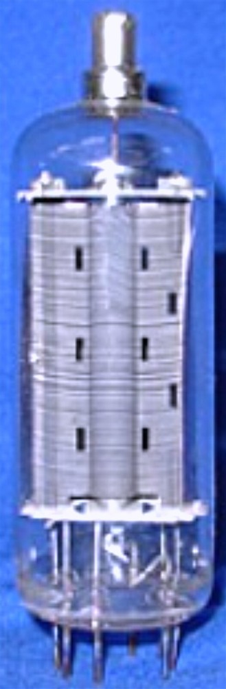 25DL3 TUBE RCA UNTESTED BOXED VINTAGE COMMERCIAL SURPLUS