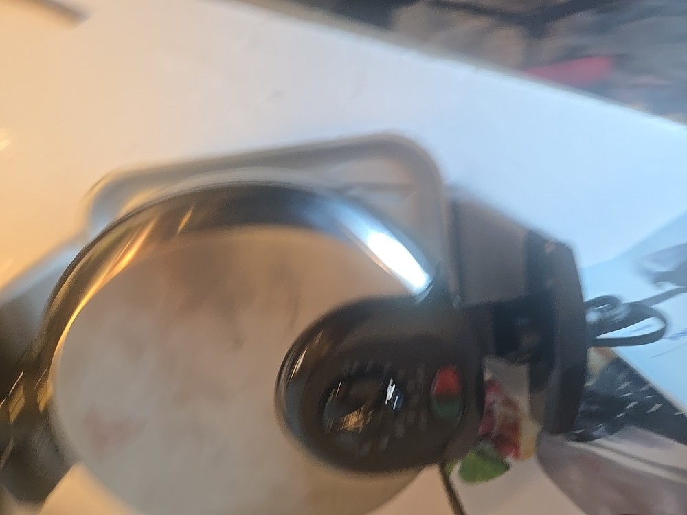 Ambiano Rotating Belgian Waffle Maker Titanium Ceramic Coating