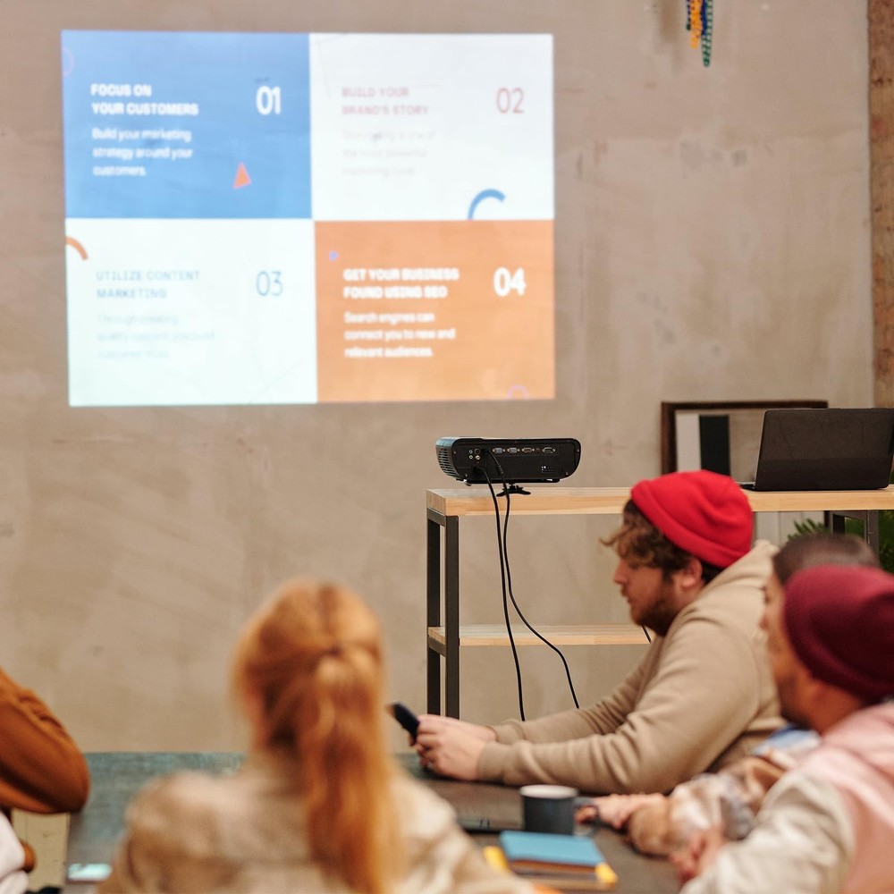 NVRTTRR Vertically Mounted Projector Bracket Wall-Mounted Universal Ceiling W...