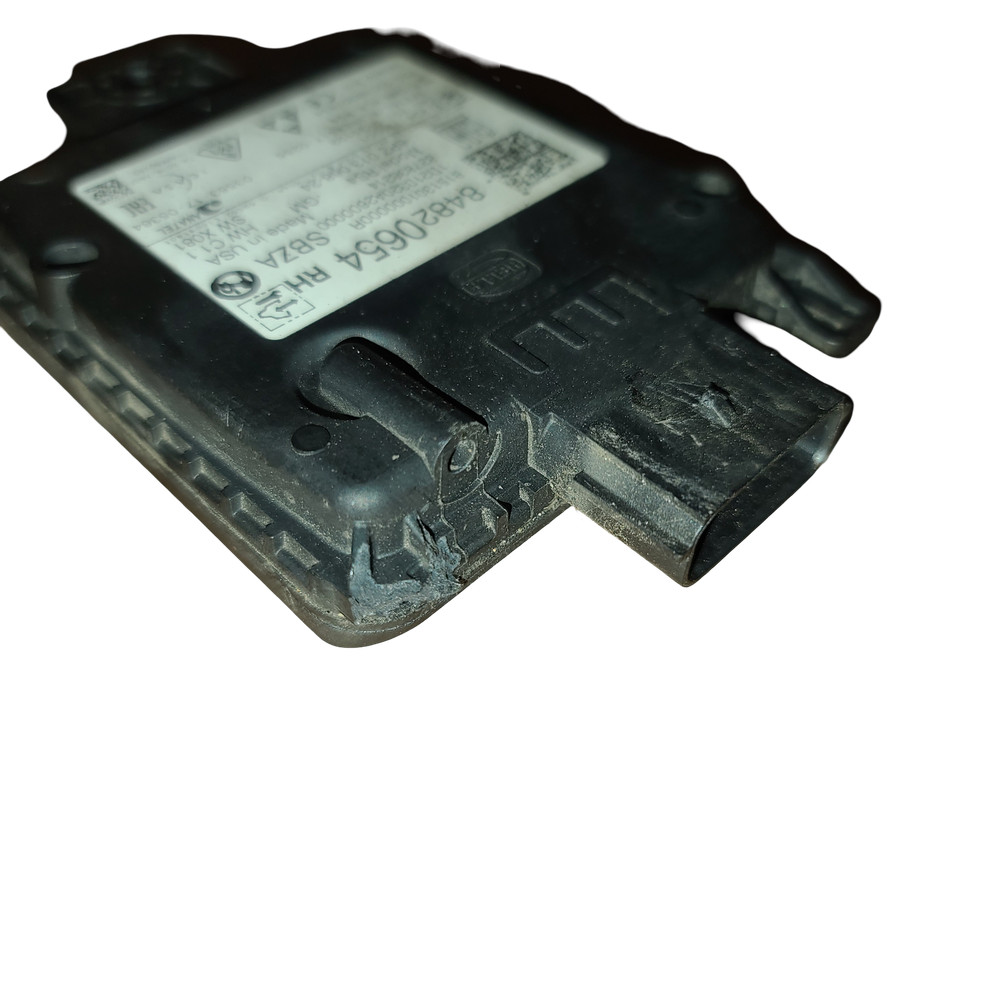 Genuine 2017-2025 Cadillac Chevy... Side Object Sensing Alert Module (84820654)