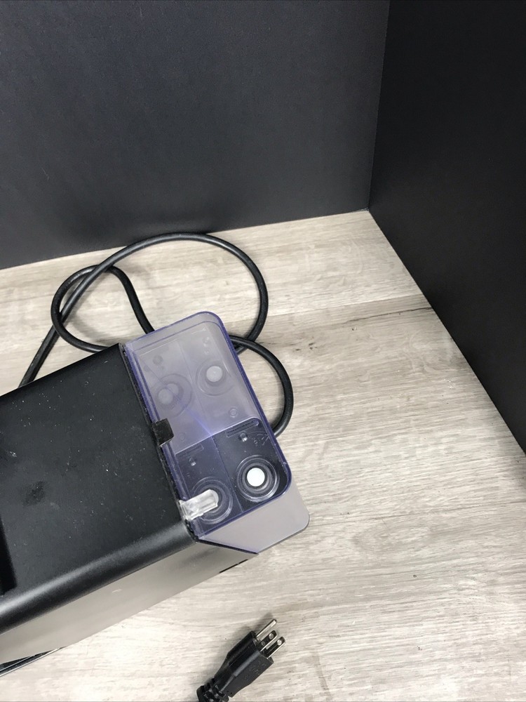 Illy Y3.3 Espresso Machine - Single Serve - Black - Used Read Description