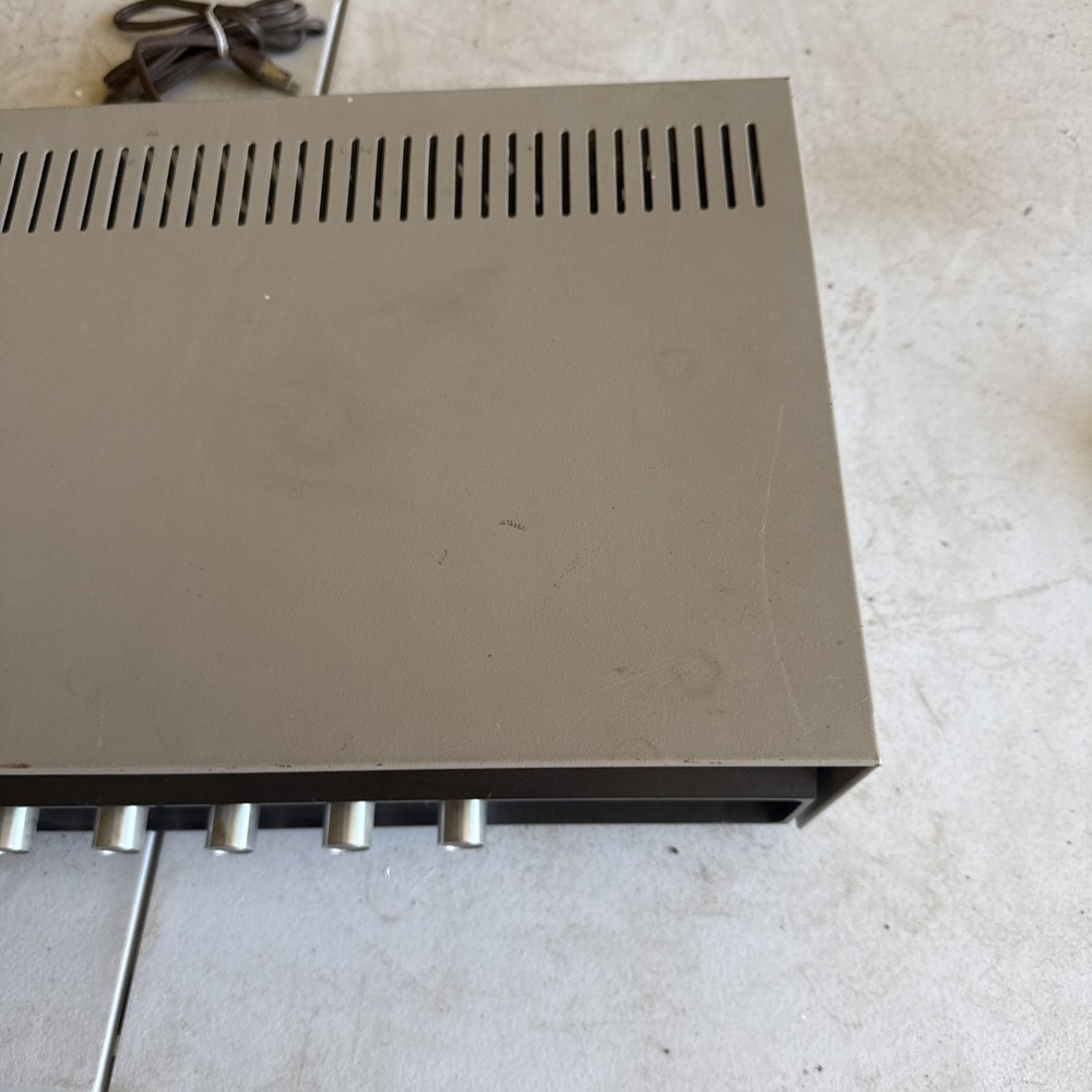 Lafayette PA-25 Solid State Microphone/Phono Amplifier Powers On Untested