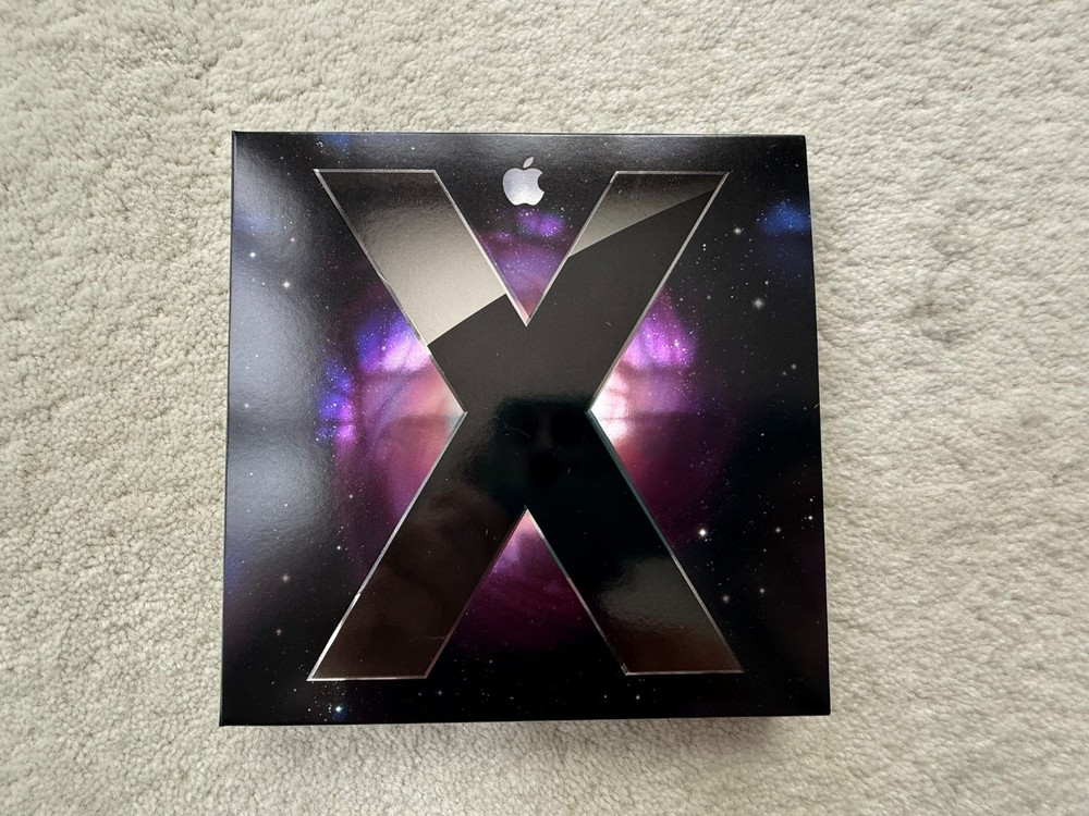 2007 Apple Mac OS X Leopard Version 10.5 Install DVD MB021Z/A +Manual & Stickers