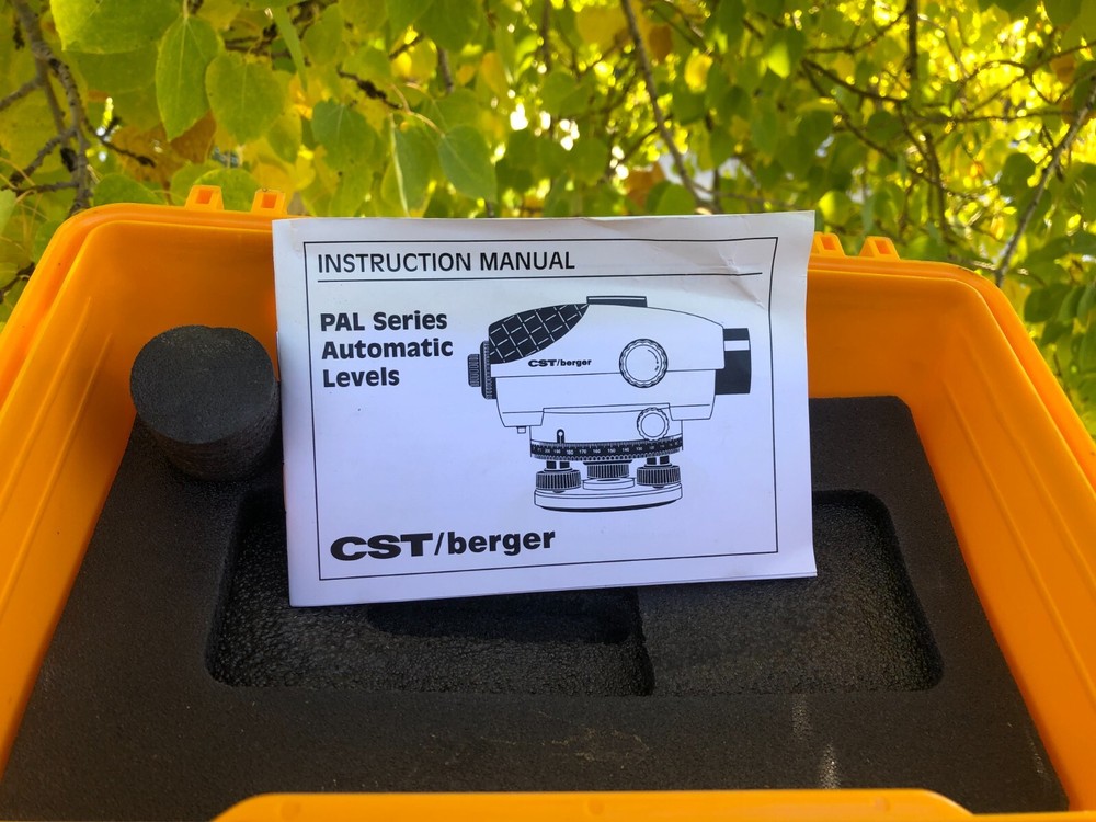 CST/Berger Automatic Level 22x with Hard Shell Case