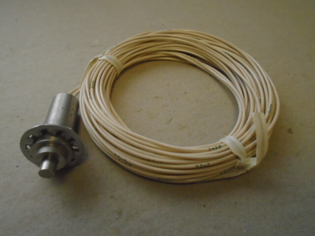 1 EA NOS SINGLE POLE, SINGLE THROW, PUSH SWITCH   P/N: 10AT56-1