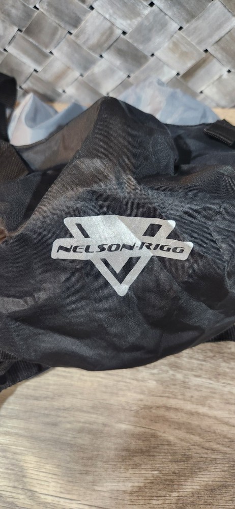 Nelson Rigg CB-02-MD Compression Bag, Medium