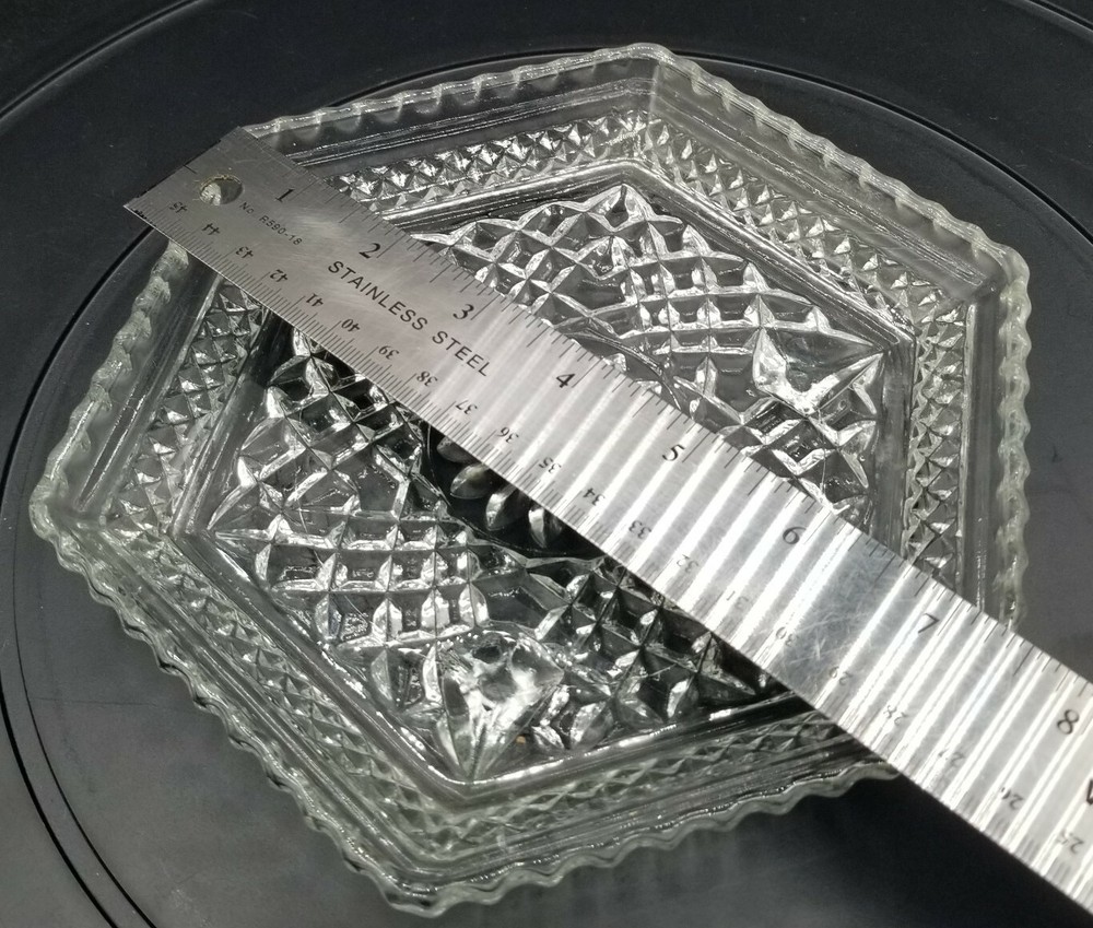 Anchor Hocking WEXFORD CLEAR - FOOTED HEXAGONAL TRAY/DISH
