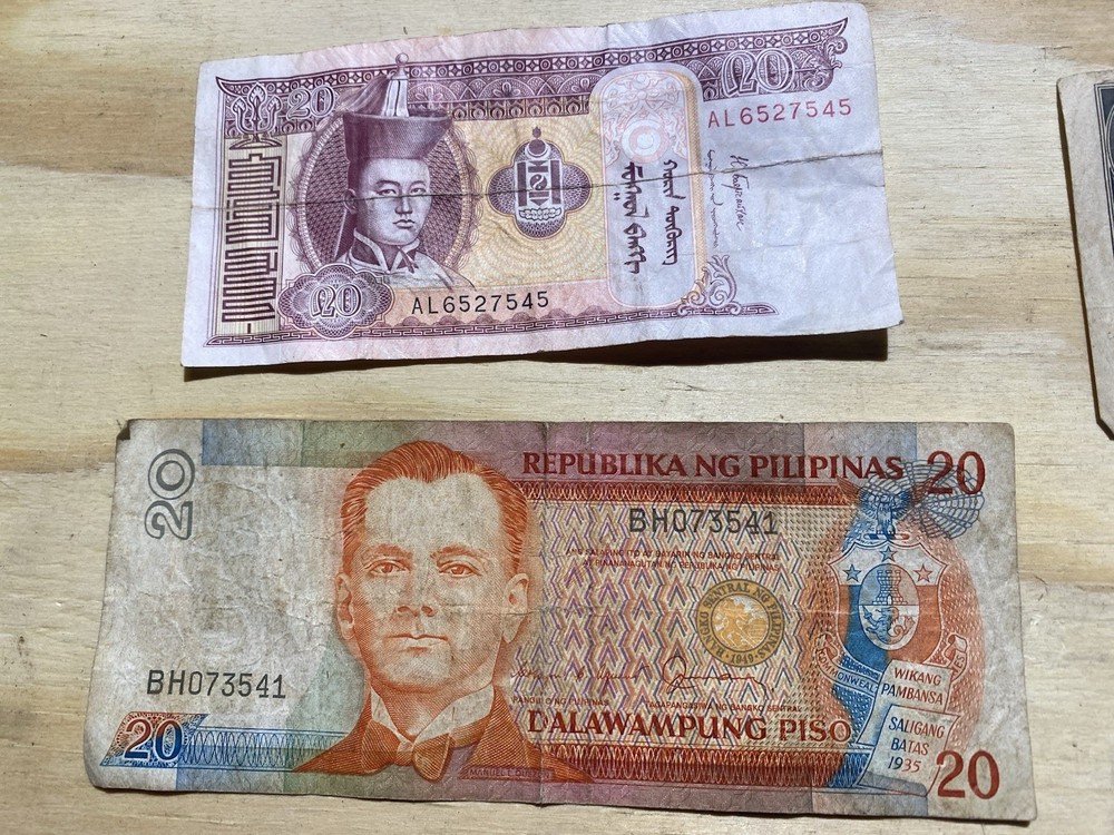Far East Currency Lot