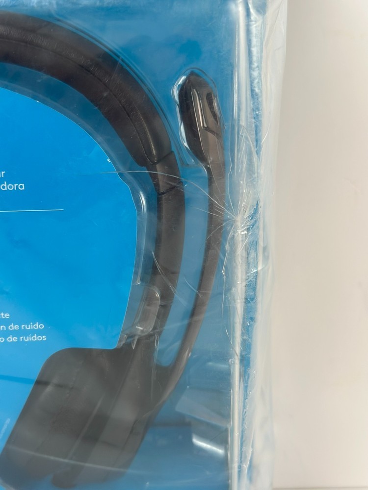 Logitech H390 USB Computer Headset Noise Canceling Mic New