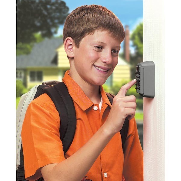 Kidde Key Safe Lock Box Holds 2 Keys Mounted w/ Pushbutton Combo Lock White NEW