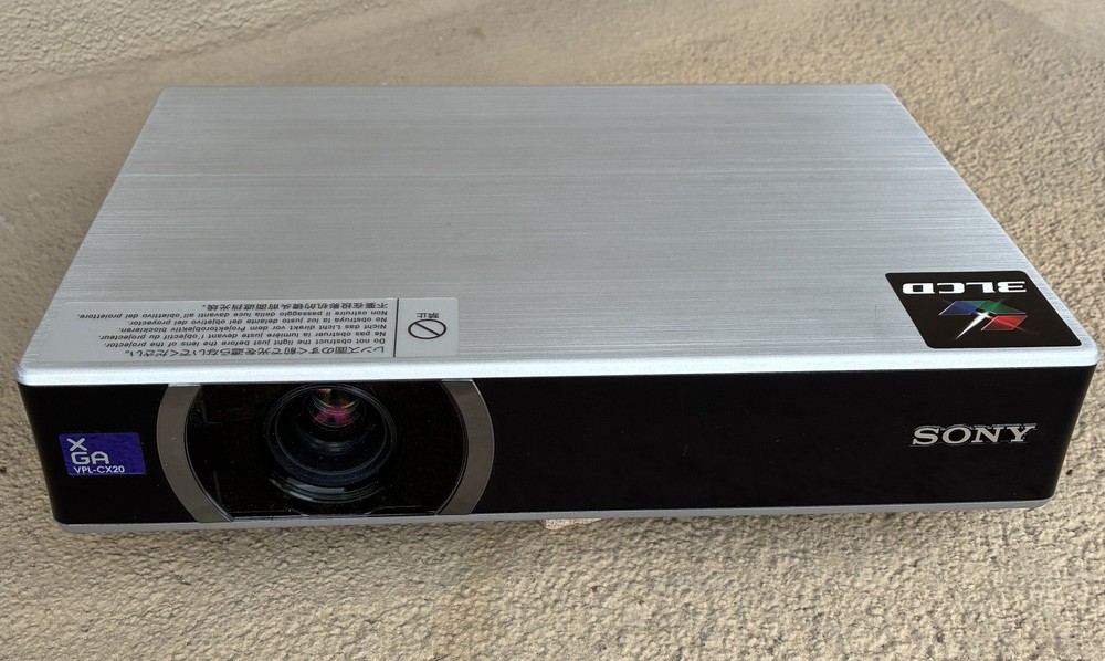 Sony VPL-CX20A 3LCD Data Projector with Case and Accessories