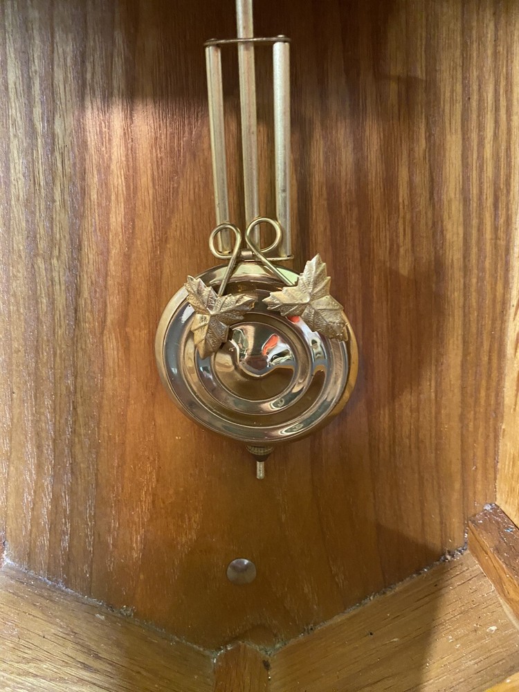 Functioning Vintage D & A Schoolhouse Regulator Wall Clock chiming with pendulum