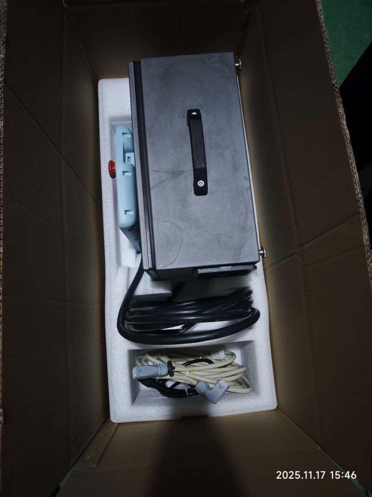 UNIVERSAL cooperative robotics UR10