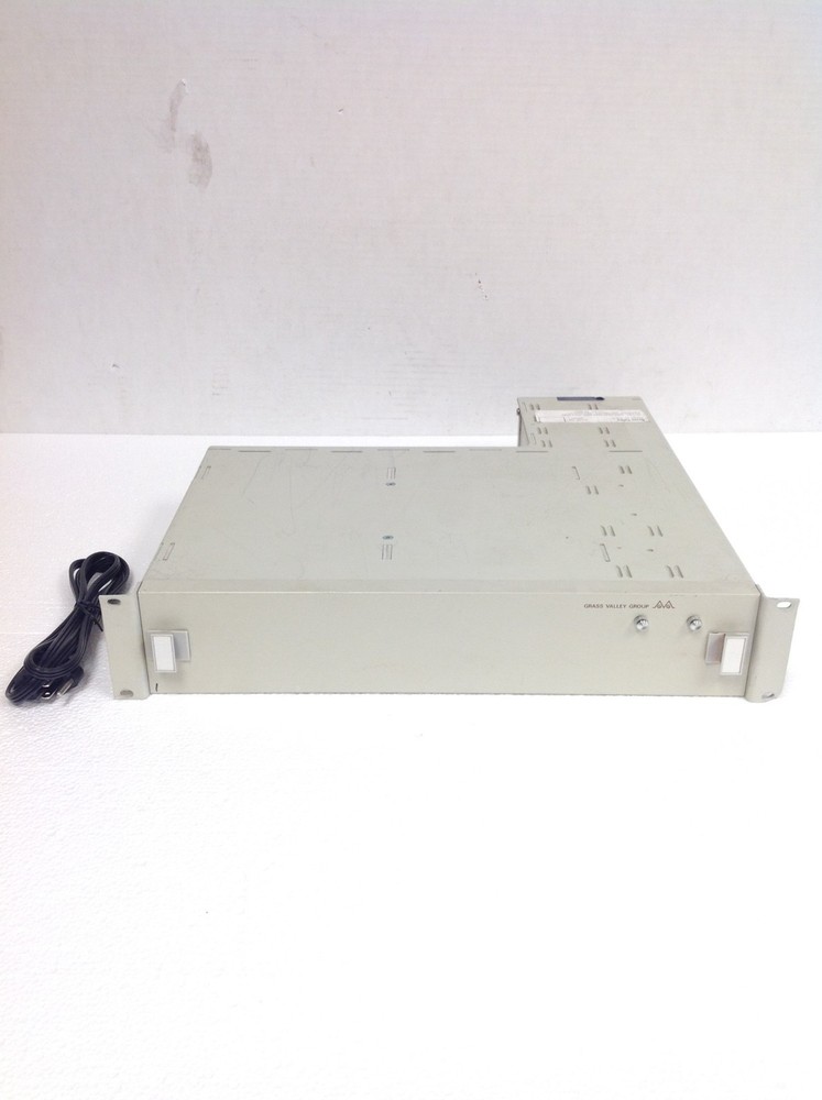 Grass Valley 8500 Series Video Distribution Unit with 3x 8561 Modules, WORKING