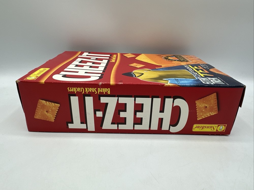 CHEEZ-IT Box Star Trek Captain’s Tee Offer 2009