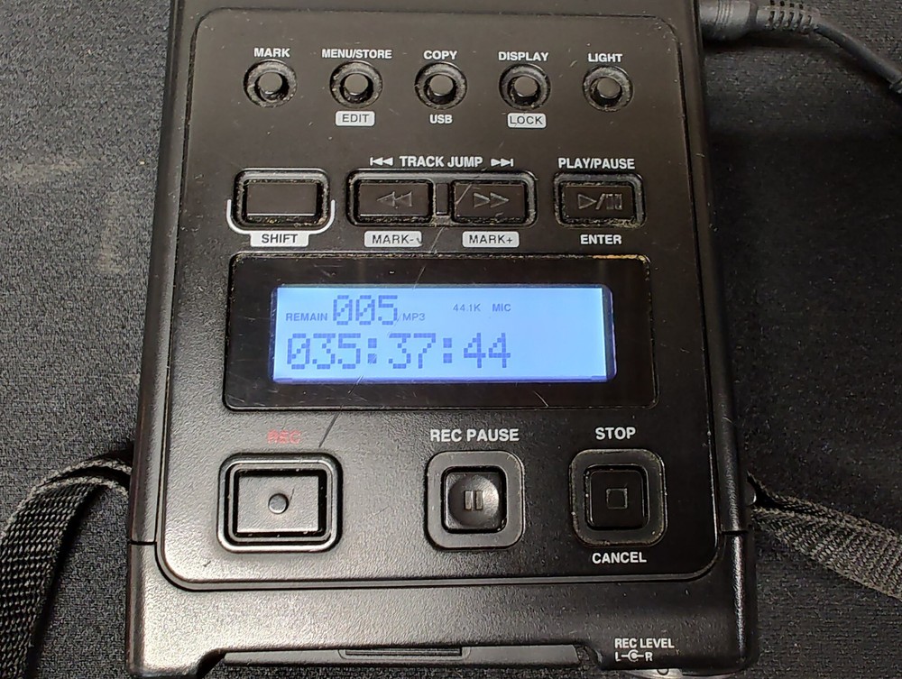 Marantz PMD660 Professional Solid State Recorder w/Compact Flash & Power Supply