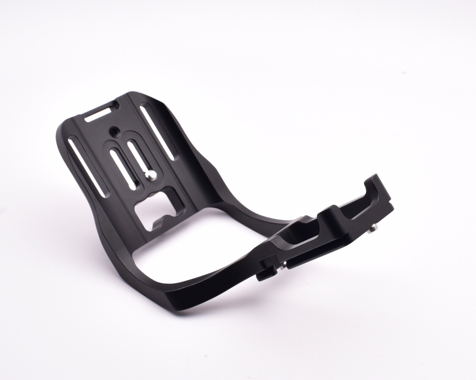 Promaster 8217 Professional L Bracket for Canon 5D MK IV with Grip (#8628)