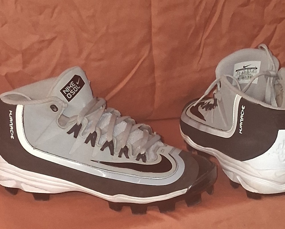 Nike baseball cleats size 7.5