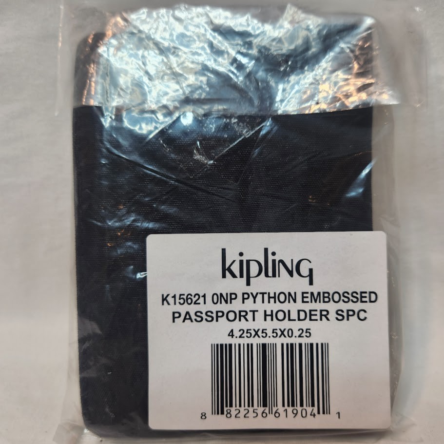 Kipling Passport Holder Black Python Embossed 4 Credit Card Slots 5.5 x 4 NWT