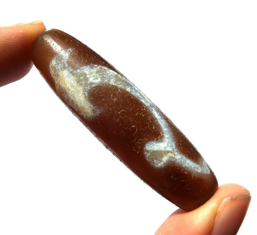 Protective Amulet from Tibet - Money Binding Hook Dzi - Attracts Wealth