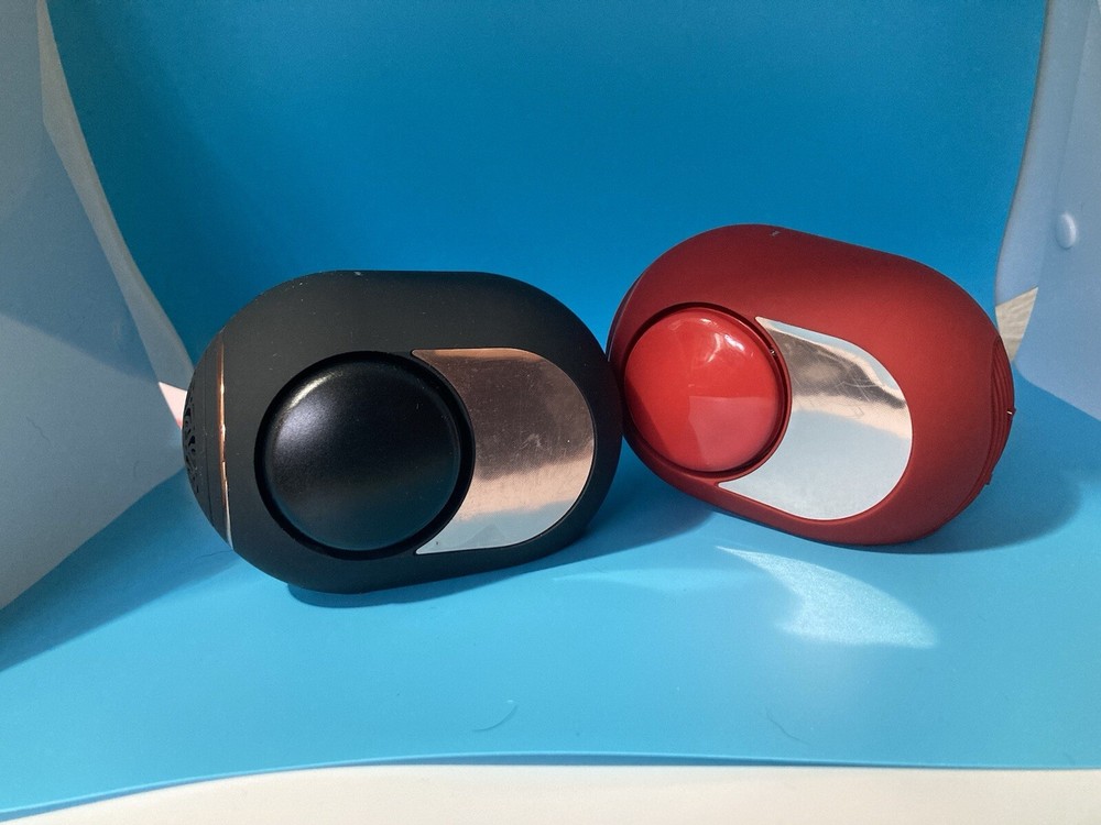 Golden Egg Bluetooth Speaker Gold