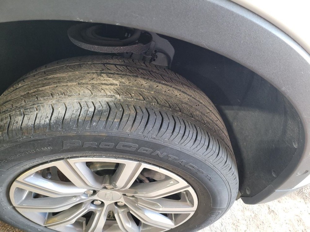 Air Shutter Fits 22-25 XT4 1973122