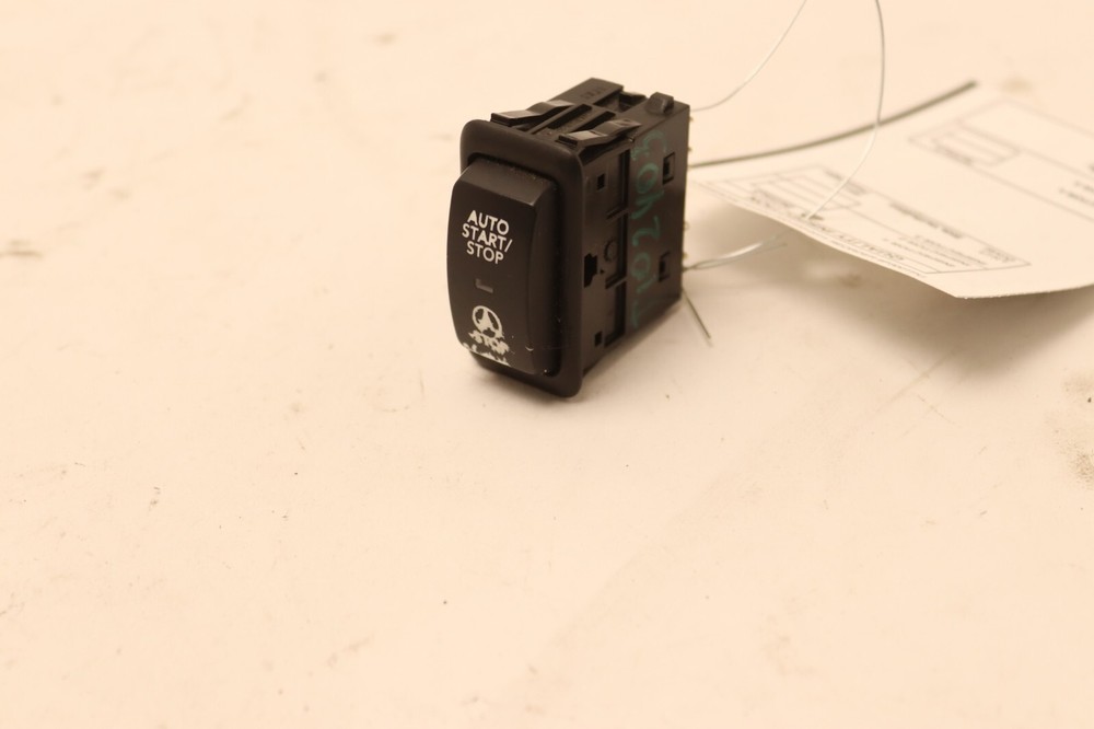 2017-2024 INTERNATIONAL LT625 ENGINE IGNITION AUTO START STOP SWITCH BUTTON OEM