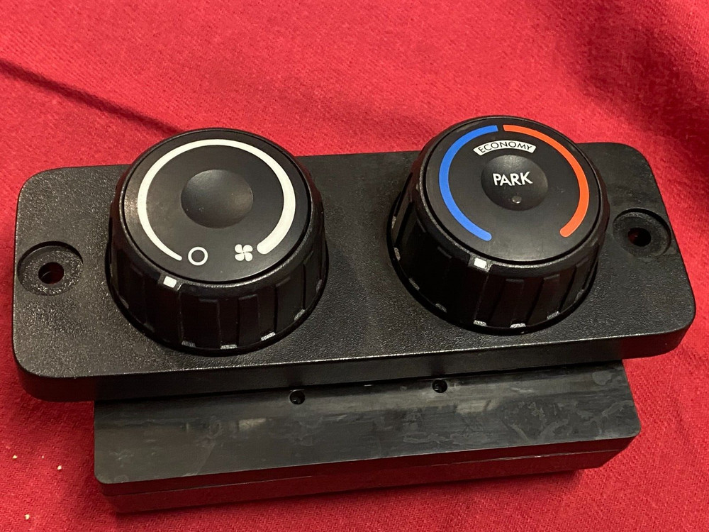 TEMPERATURE CONTROL SWITCH, FREIGHTLINER, MAHLE A22 73673 000 OEM ,KNOBS, BUTTON