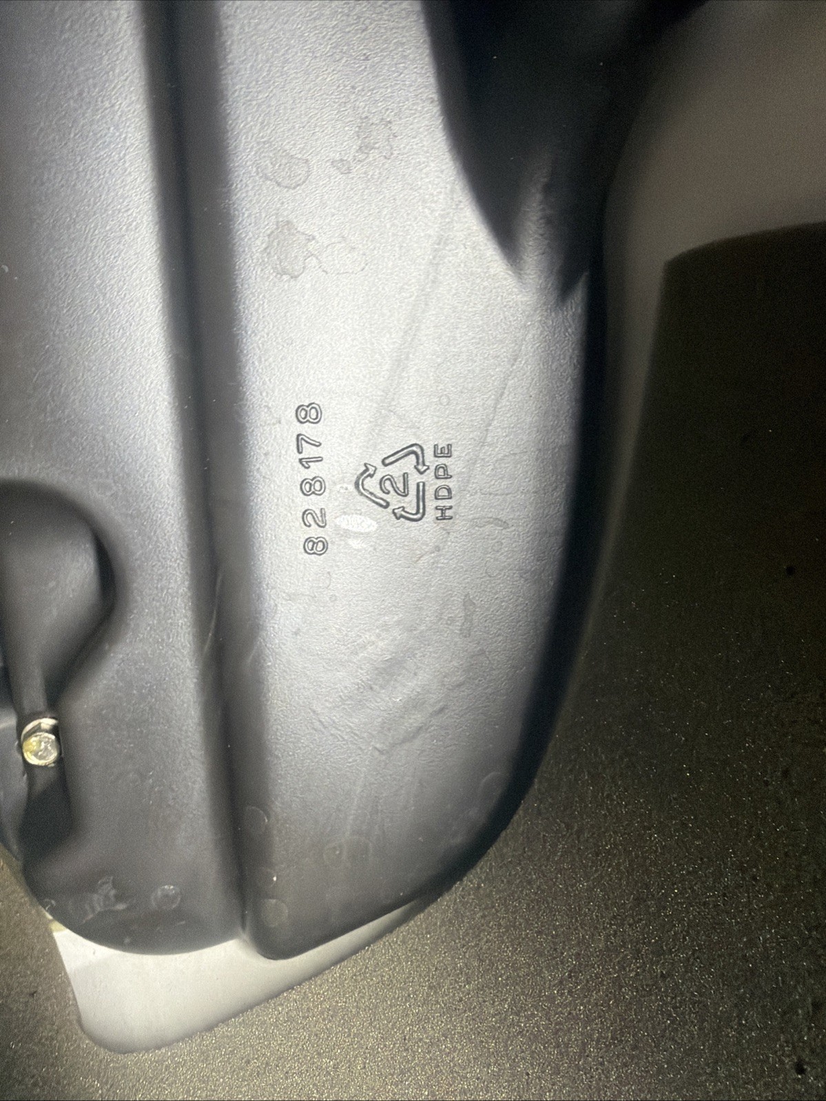 828178 Mercury Engine Cover Cowling Top Cowl 40 50 HP