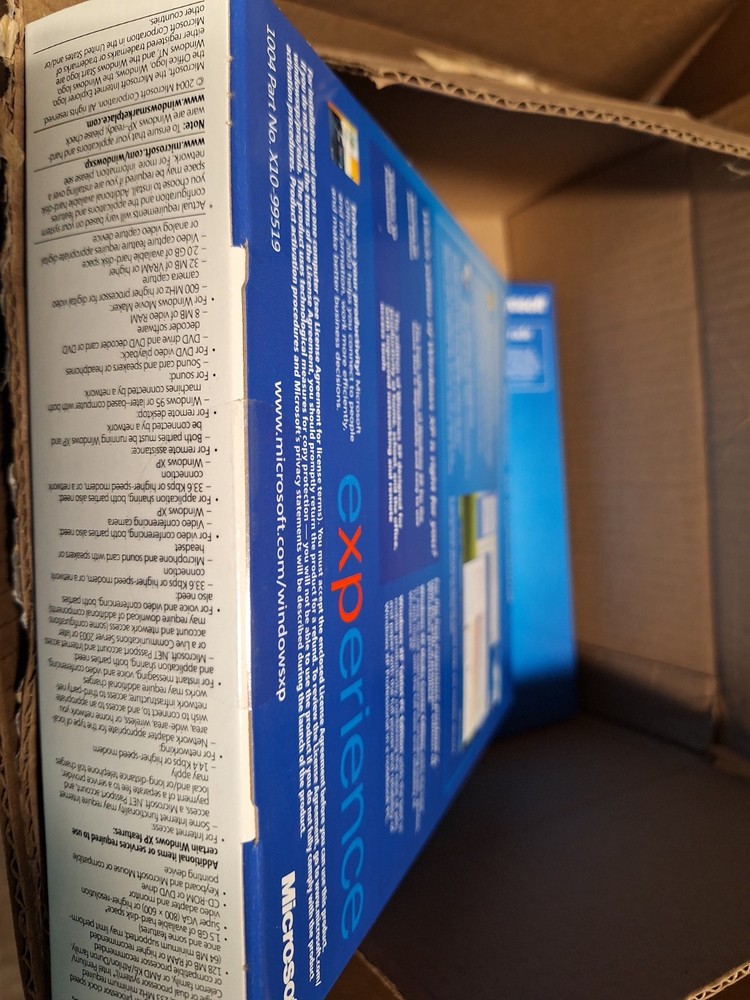 Windows XP Pro Upgrade SP2 – Retail Box – E85‑02666 – New - 2002