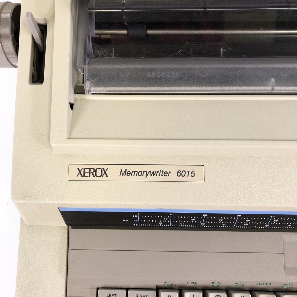 Xerox MemoryWriter 6015 Electric Typewriter - Powers on - READ Issues