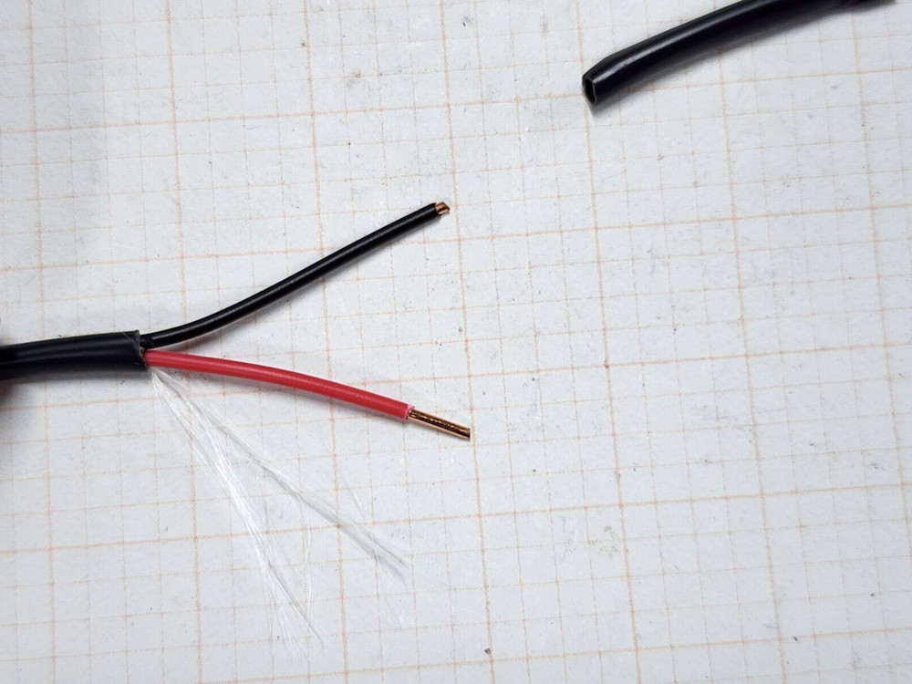 Belden 5320UE 18/2C Solid Twisted Audio/Security Cable Riser CMR Black /100ft