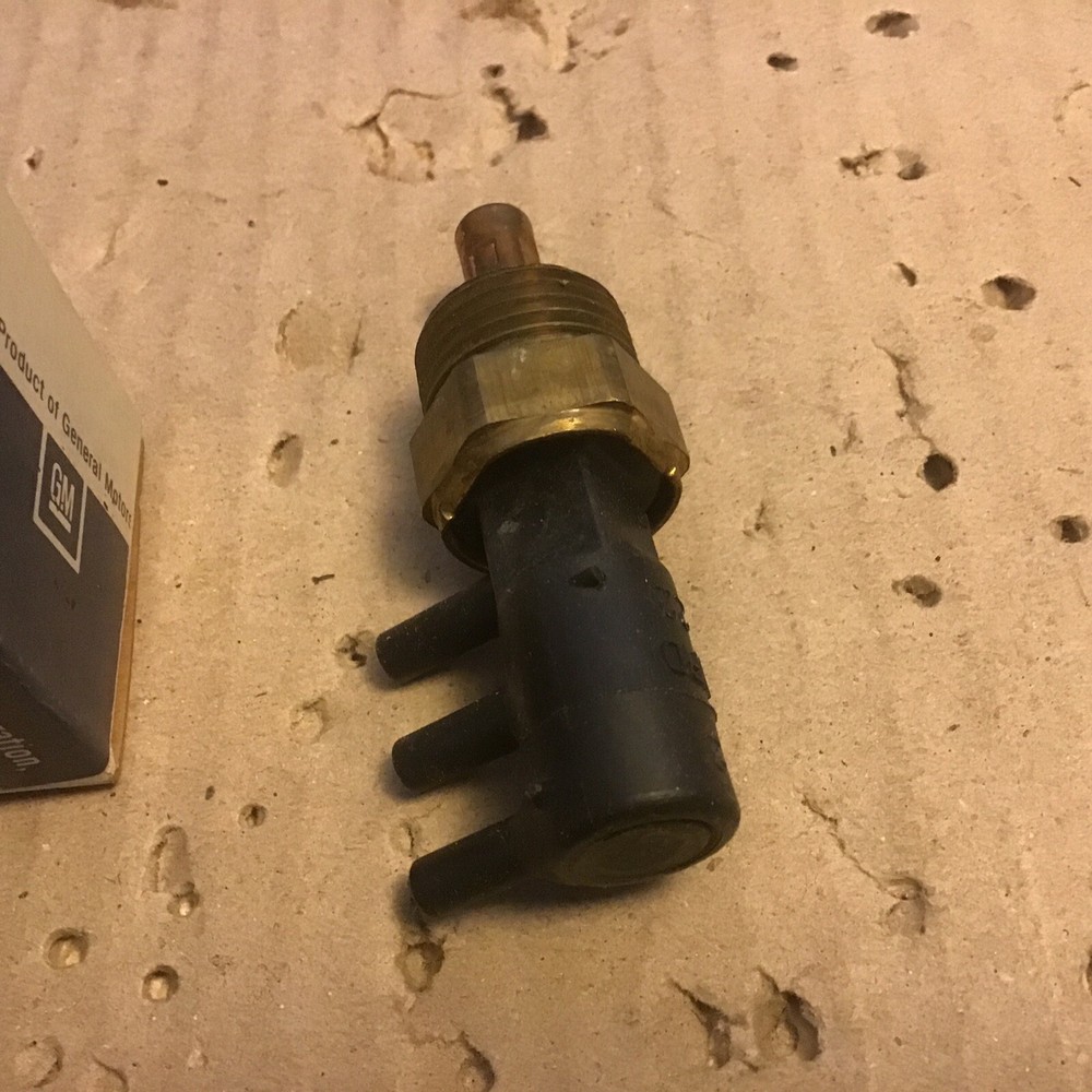 1982 Firebird 2.5L 151cu thermo vacuum switch NOS