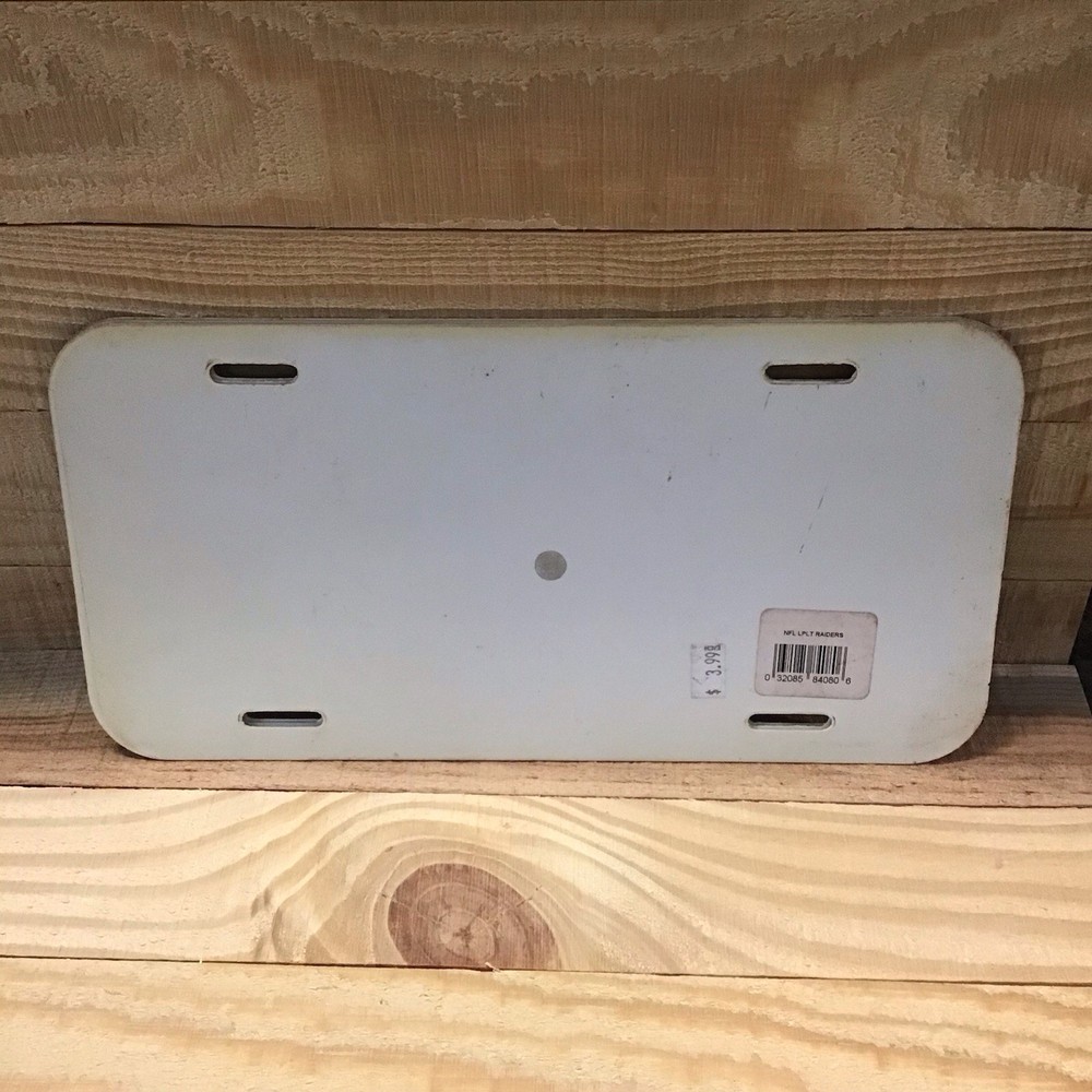 Oakland Raiders Auto Tag Plastic