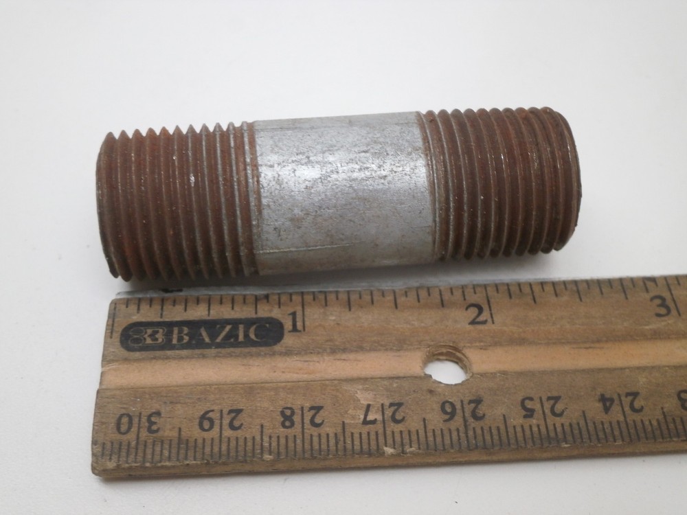 (10-Pack) 1/2" NPT x 2-1/2" Threaded Galvanized Pipe Nipple ½" x 2.5"