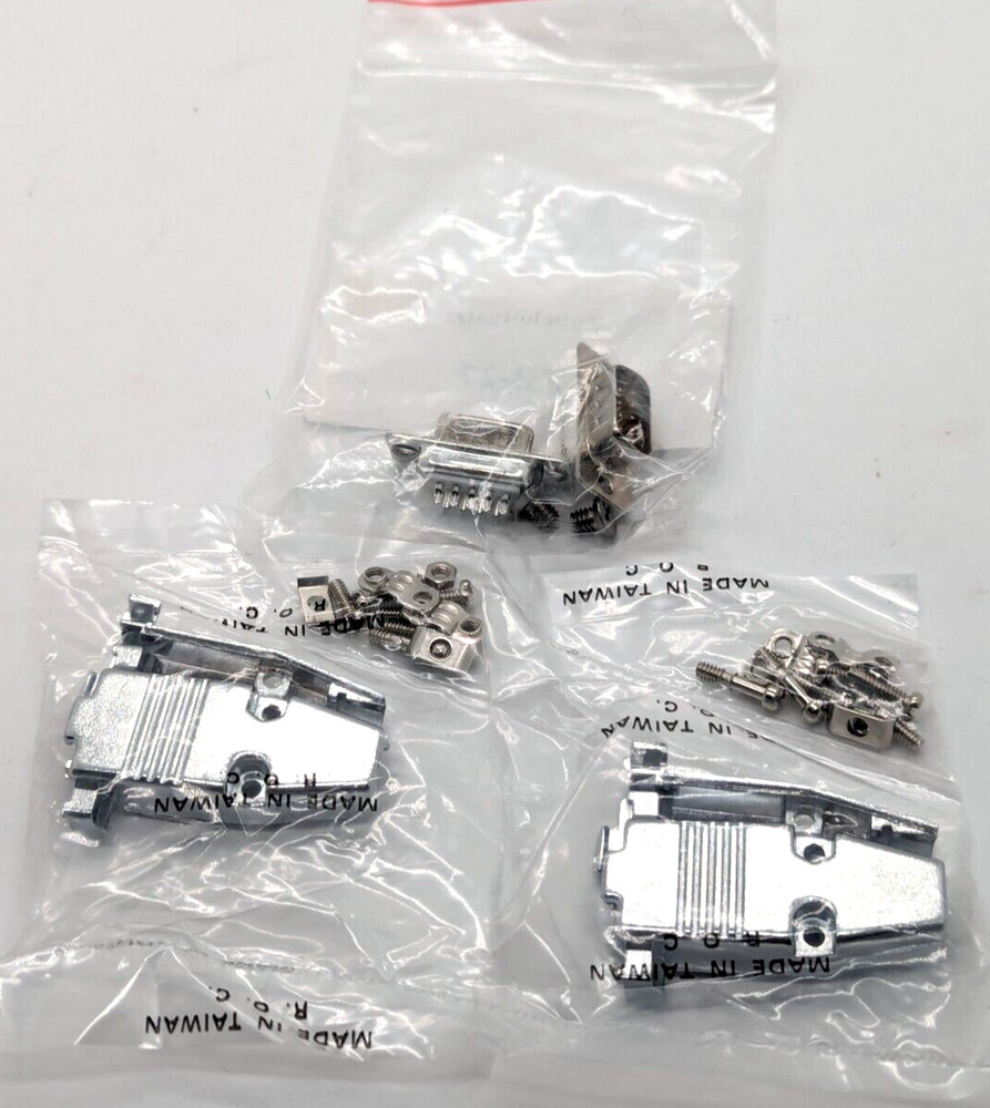 Accessory set eg - 27 plugs